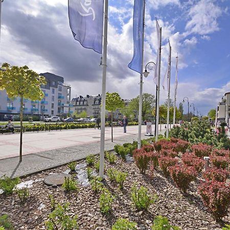 Baltic Park Fort 204G Plaza 100M - Sunset Apartments Świnoujście Exteriör bild